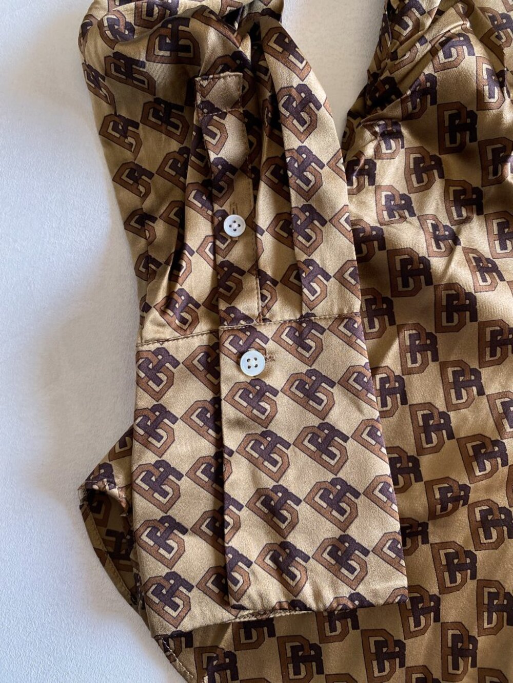 Banana Republic 100% Silk Monogram Print Blouse Size XS Shirt NWOT - Picture 7 of 9